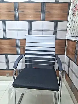 Snapshot of Soni_cute86526 chatting on March 31, 4:35 am Soni cute86526 online show from March 31, 4:35 am