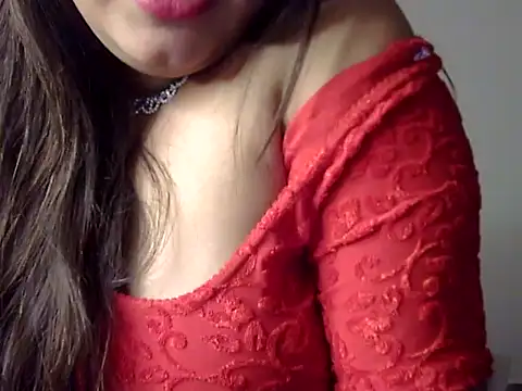 Snapshot of Aaliya02 chatting on October 21, 9:32 am Aaliya02 online show from October 21, 9:32 am