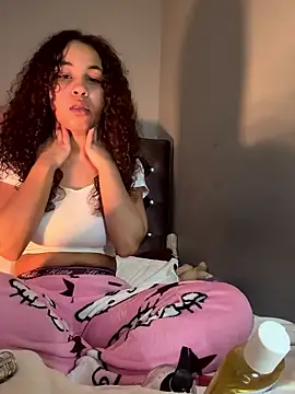 OliviaAshhh online show from January 9, 4:59 am