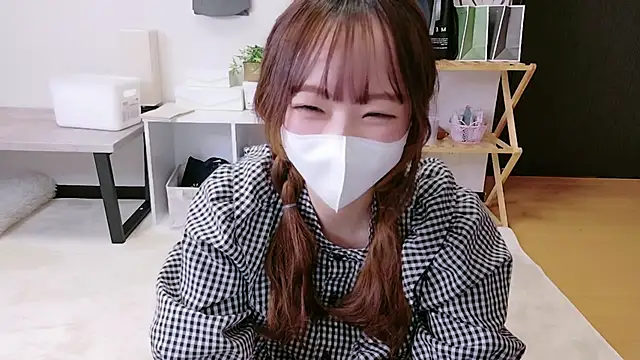 Snapshot of saku_sakura_ chatting on October 28, 12:52 pm saku sakura  online show from October 28, 12:52 pm