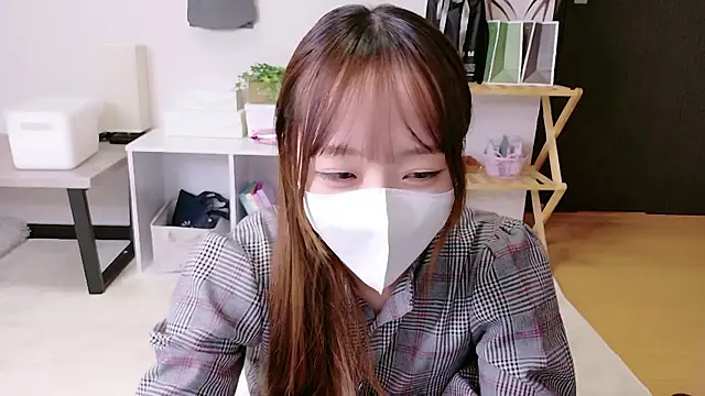 Snapshot of saku_sakura_ chatting on November 3, 3:41 am saku sakura  online show from November 3, 3:41 am