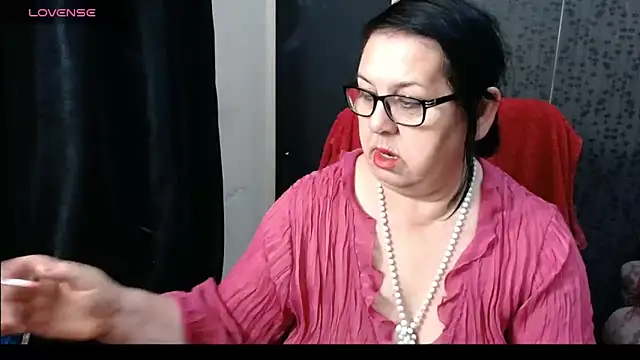 MissSanjanne online show from January 31, 6:35 am