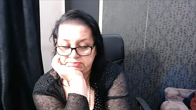 MissSanjanne online show from March 16, 9:47 pm