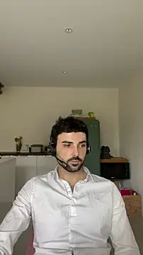 eauminerale online show from March 13, 10:44 am