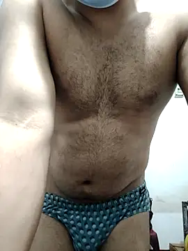 Snapshot of malludreamer chatting on October 1, 4:46 pm malludreamer online show from October 1, 4:46 pm