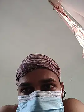 Snapshot of malludreamer chatting on October 26, 7:03 am malludreamer online show from October 26, 7:03 am