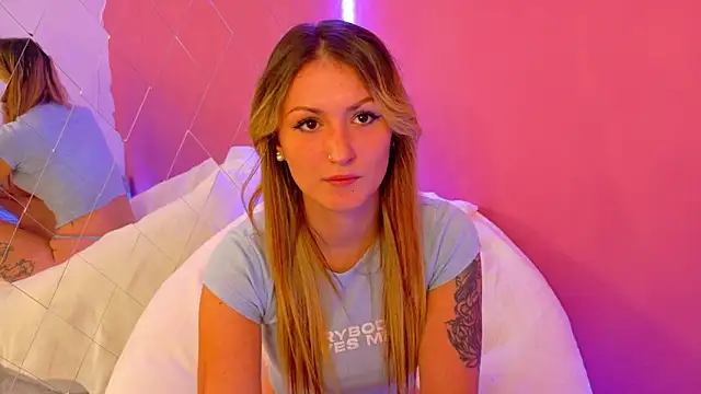 Anaayss  online show from September 30, 4:50 am