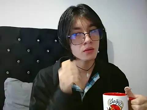 Matti Mendez  online show from July 15, 4:12 pm