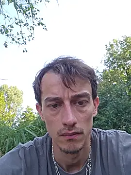 Snapshot of Chrisou73 chatting on July 17, 4:23 pm Chrisou73 online show from July 17, 4:23 pm
