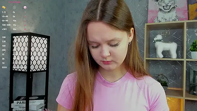 ElenoreReth online show from January 8, 7:54 am