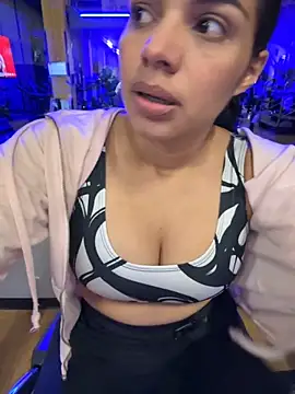 Anavalle online show from November 22, 5:01 pm