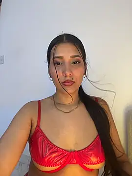 IsabellaJoness  online show from March 5, 6:15 pm