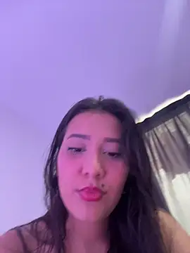 IsabellaJoness  online show from April 16, 8:09 pm