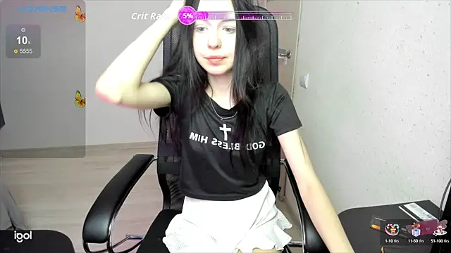 crystallldoll online show from October 9, 5:44 pm