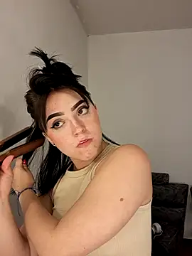 Zafira  online show from November 18, 4:44 pm