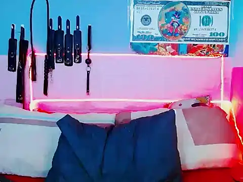 mylygrey online show from December 14, 7:51 pm