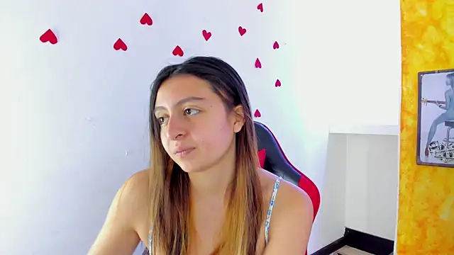 lala clark online show from February 17, 8:26 pm