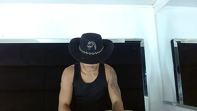 Snapshot of Dave_Smoke chatting on September 30, 7:52 pm Dave Smoke online show from September 30, 7:52 pm