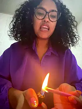 miiabrown18 online show from January 10, 12:40 pm