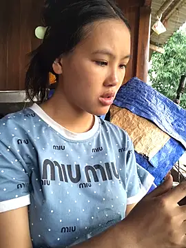 Mai lovely online show from October 12, 1:59 am