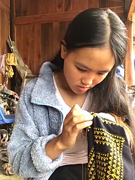 Mai lovely online show from October 27, 1:31 am