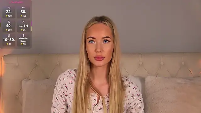 MaryDavies online show from April 21, 7:03 am