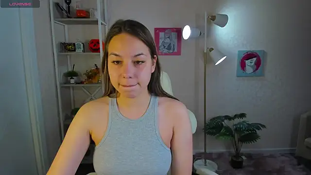 Al1ice Moures online show from November 27, 1:07 am