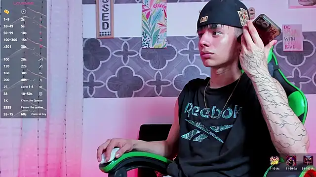 Skinny batman online show from December 20, 11:12 pm