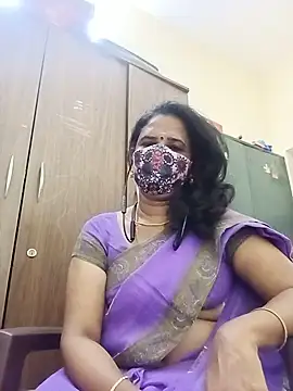 Snapshot of tamil_Boomika chatting on May 31, 6:09 pm tamil Boomika online show from May 31, 6:09 pm