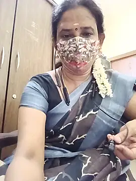 Snapshot of tamil_Boomika chatting on June 6, 6:56 pm tamil Boomika online show from June 6, 6:56 pm
