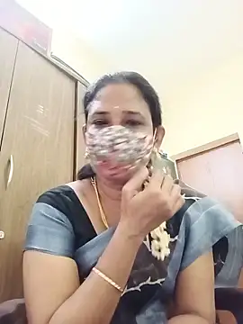 Snapshot of tamil_Boomika chatting on June 9, 2:34 am tamil Boomika online show from June 9, 2:34 am