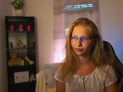 emmie murray online show from September 26, 1:04 pm