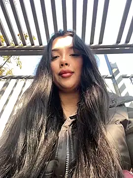 kiss Lissa online show from November 7, 9:31 am