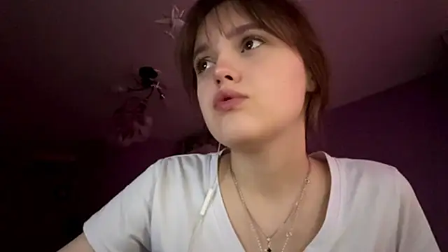 Snapshot of ShannanJou chatting on October 10, 9:19 am ShannanJou online show from October 10, 9:19 am