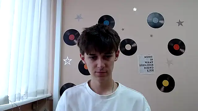 Snapshot of Hoot_Dude_ chatting on October 7, 1:30 pm Hoot Dude  online show from October 7, 1:30 pm