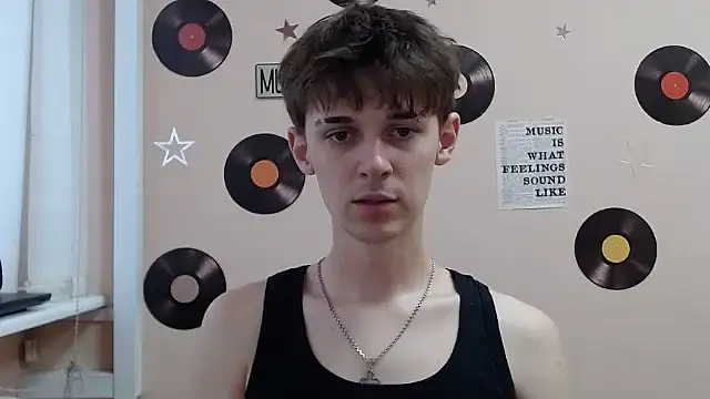 Snapshot of Hoot_Dude_ chatting on October 9, 1:31 pm Hoot Dude  online show from October 9, 1:31 pm