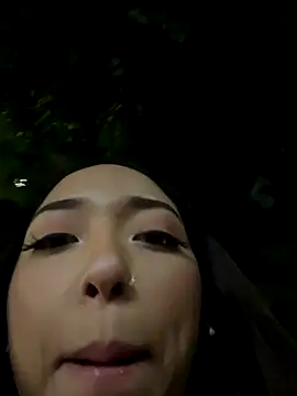 emily  walker online show from October 20, 11:05 pm