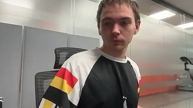 Snapshot of apachai_test chatting on March 31, 9:10 am apachai test online show from March 31, 9:10 am