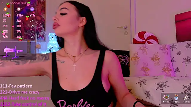 TiaBelle online show from January 17, 6:11 pm