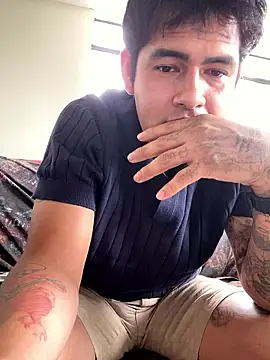 Snapshot of roa_alee chatting on January 12, 7:08 pm roa alee online show from January 12, 7:08 pm