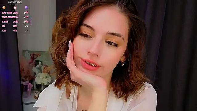 LunaraRada online show from October 27, 12:09 pm