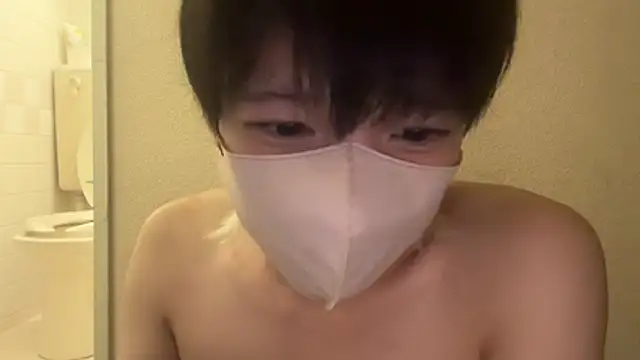 tora3220 online show from September 28, 4:12 pm