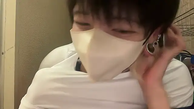 tora3220 online show from October 1, 12:11 pm