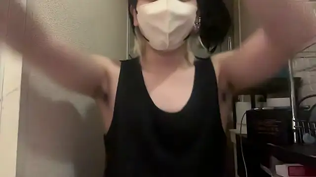 tora3220 online show from October 6, 1:52 pm