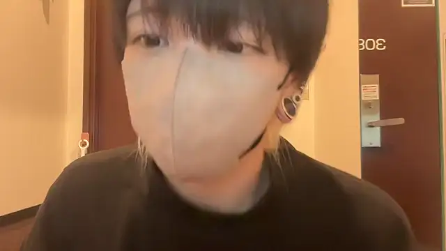 tora3220 online show from November 23, 6:24 am