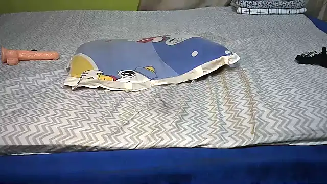 Sweet-Berry  online show from December 19, 10:06 pm