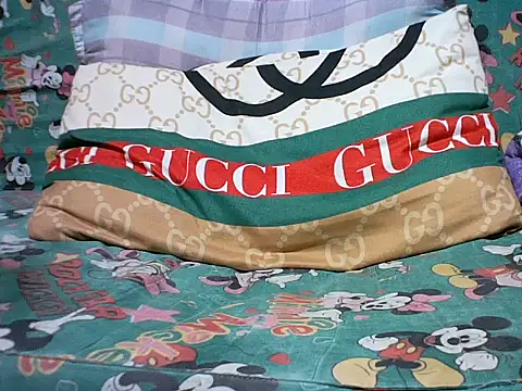 Ella marie14 online show from November 23, 7:19 am