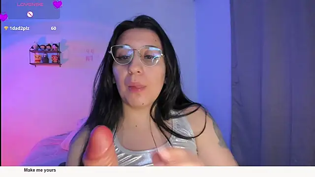 tellmemaddie online show from March 4, 2:28 am