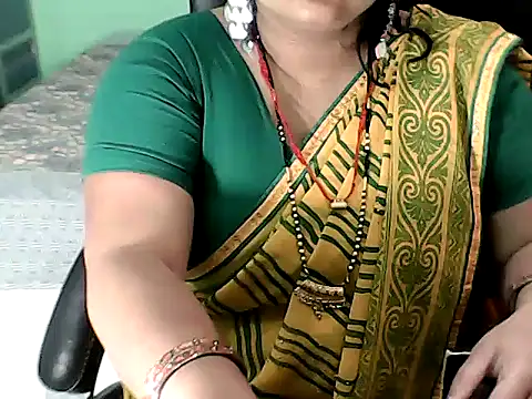 BABITA KUMARII online show from November 30, 4:44 pm