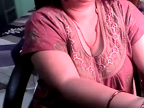 BABITA KUMARII online show from January 18, 5:06 pm